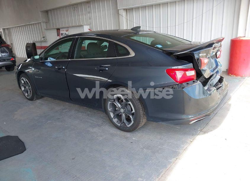 Photo 3 of 2019 Chevrolet Malibu RS (VIN 1G1ZG5ST2KF184342)