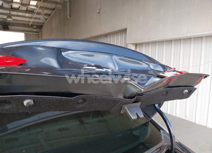 Photo 6 of 2019 Chevrolet Malibu RS (VIN 1G1ZG5ST2KF184342)