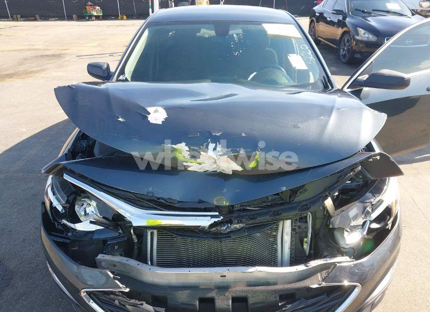 Photo 10 of 2020 Chevrolet Malibu FWD RS (VIN 1G1ZG5ST2LF043658)