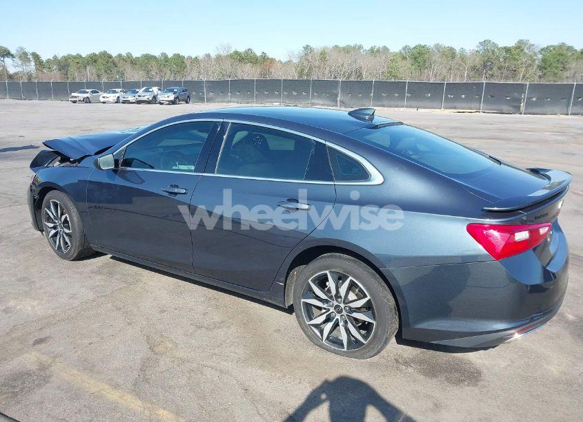 Photo 3 of 2020 Chevrolet Malibu FWD RS (VIN 1G1ZG5ST2LF043658)