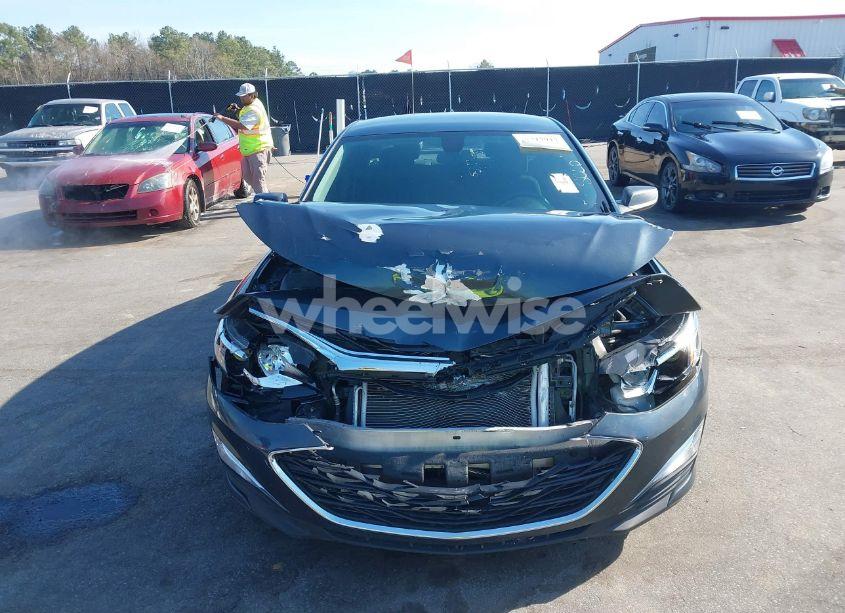 Photo 6 of 2020 Chevrolet Malibu FWD RS (VIN 1G1ZG5ST2LF043658)