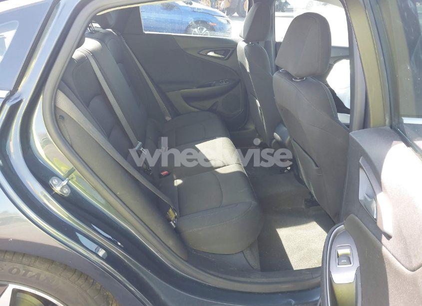 Photo 8 of 2020 Chevrolet Malibu FWD RS (VIN 1G1ZG5ST2LF043658)