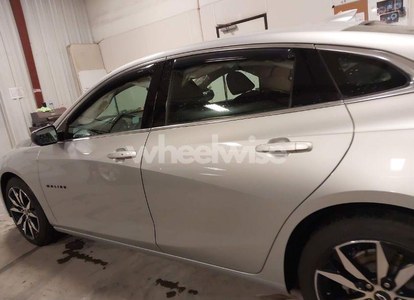 Photo 14 of 2020 Chevrolet Malibu FWD RS (VIN 1G1ZG5ST2LF049993)