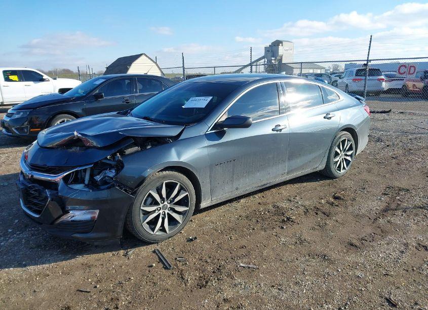 Photo 2 of 2020 Chevrolet Malibu FWD RS (VIN 1G1ZG5ST2LF081486)