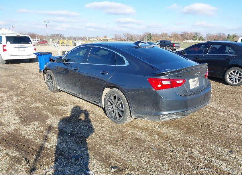 Photo 3 of 2020 Chevrolet Malibu FWD RS (VIN 1G1ZG5ST2LF081486)