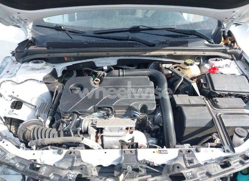 Photo 10 of 2020 Chevrolet Malibu FWD RS (VIN 1G1ZG5ST2LF083206)