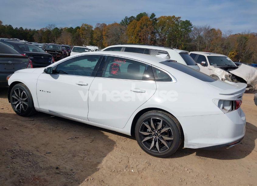 Photo 15 of 2020 Chevrolet Malibu FWD RS (VIN 1G1ZG5ST2LF083206)