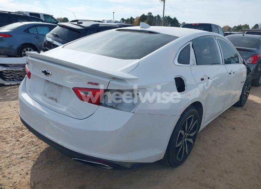 Photo 4 of 2020 Chevrolet Malibu FWD RS (VIN 1G1ZG5ST2LF083206)