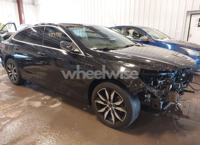 2020 Chevrolet Malibu FWD RS (VIN 1G1ZG5ST2LF096750) main photo