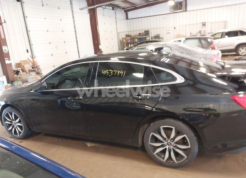 Photo 15 of 2020 Chevrolet Malibu FWD RS (VIN 1G1ZG5ST2LF096750)