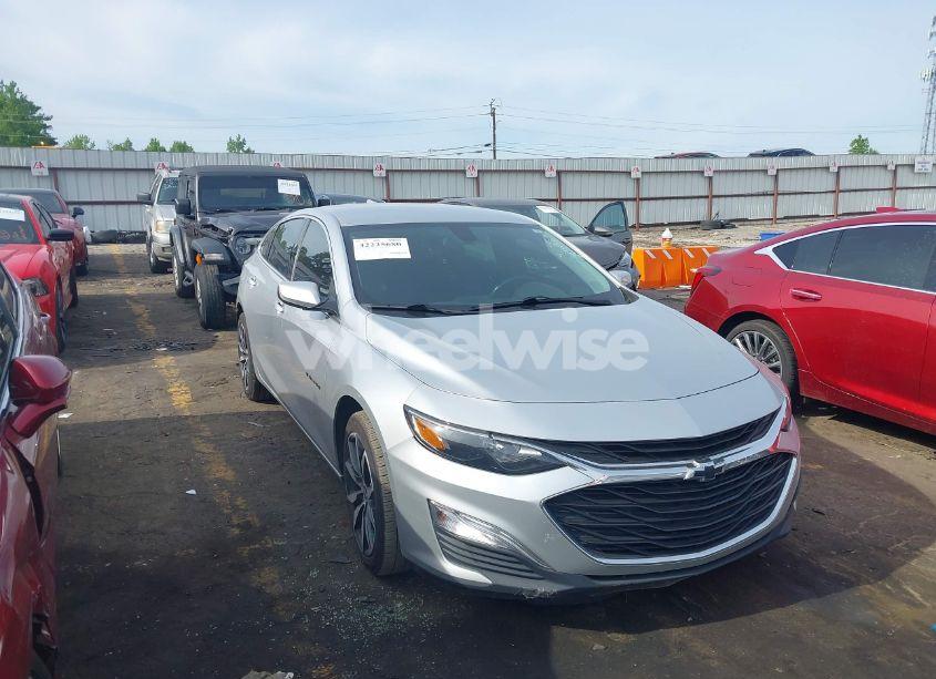 2020 Chevrolet Malibu FWD RS (VIN 1G1ZG5ST2LF146353) main photo