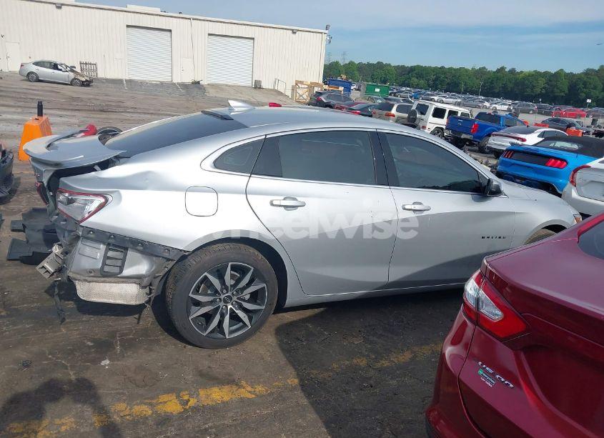 Photo 13 of 2020 Chevrolet Malibu FWD RS (VIN 1G1ZG5ST2LF146353)