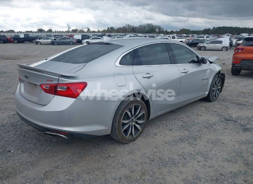 Photo 4 of 2020 Chevrolet Malibu FWD RS (VIN 1G1ZG5ST2LF148023)