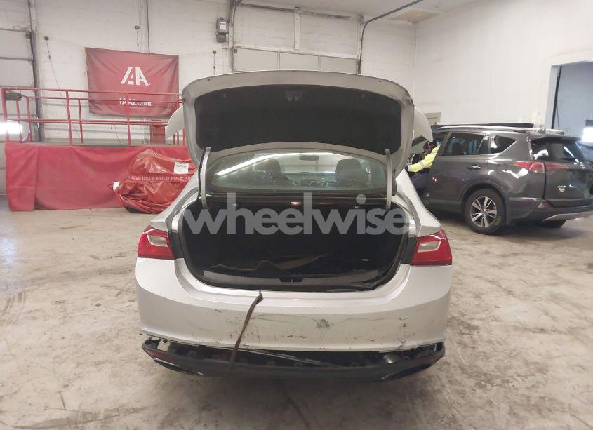 Photo 16 of 2020 Chevrolet Malibu FWD RS (VIN 1G1ZG5ST2LF156039)