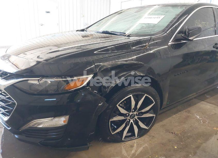 Photo 6 of 2021 Chevrolet Malibu FWD RS (VIN 1G1ZG5ST2MF013092)