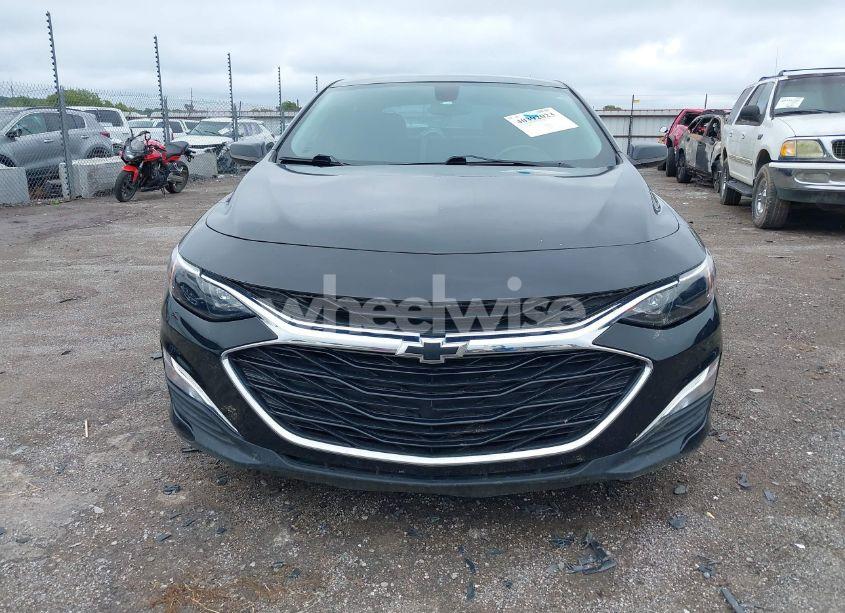 Photo 12 of 2021 Chevrolet Malibu FWD RS (VIN 1G1ZG5ST2MF037019)