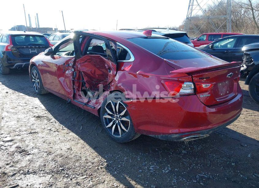 Photo 3 of 2021 Chevrolet Malibu FWD RS (VIN 1G1ZG5ST2MF087497)