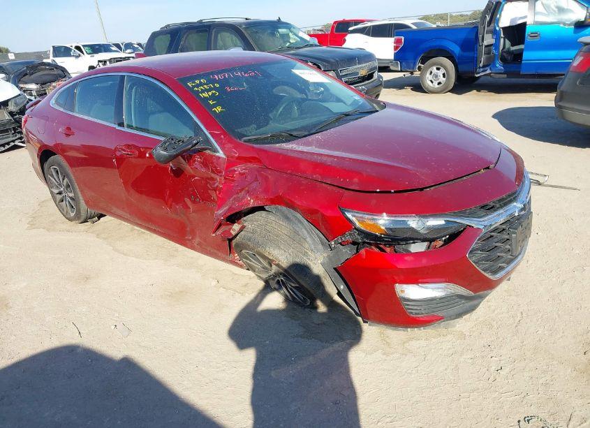 2024 Chevrolet Malibu FWD RS (VIN 1G1ZG5ST2RF236093) main photo