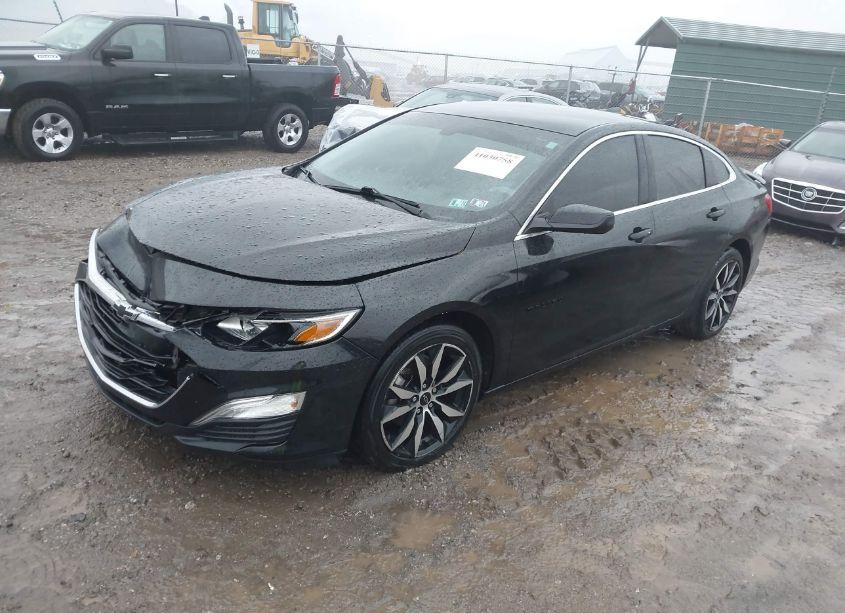 Photo 2 of 2020 Chevrolet Malibu FWD RS (VIN 1G1ZG5ST3LF098295)
