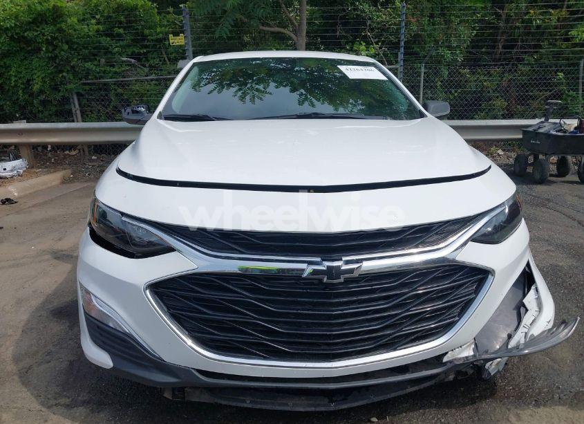 Photo 12 of 2020 Chevrolet Malibu FWD RS (VIN 1G1ZG5ST3LF114981)