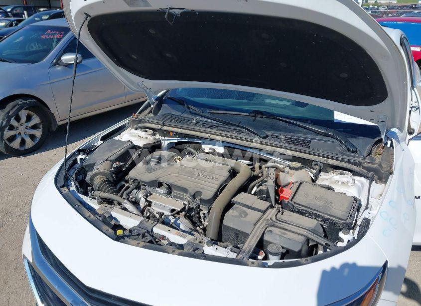 Photo 10 of 2020 Chevrolet Malibu FWD RS (VIN 1G1ZG5ST3LF134549)