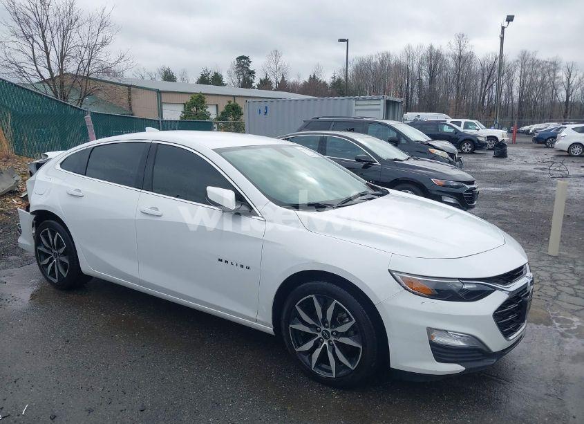 2021 Chevrolet Malibu FWD RS (VIN 1G1ZG5ST3MF030273) main photo