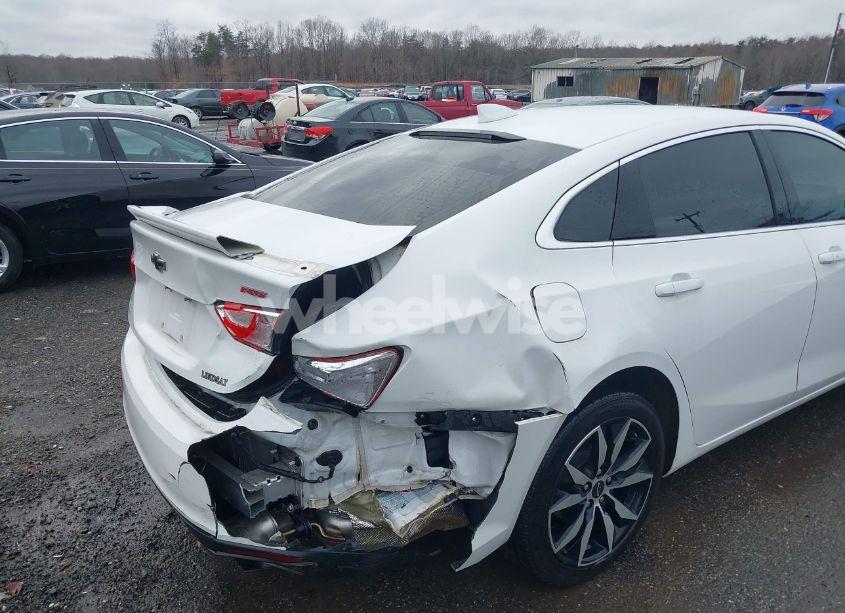 Photo 6 of 2021 Chevrolet Malibu FWD RS (VIN 1G1ZG5ST3MF030273)