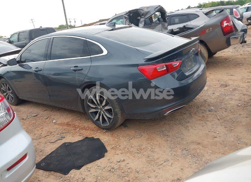 Photo 3 of 2021 Chevrolet Malibu FWD RS (VIN 1G1ZG5ST3MF039961)