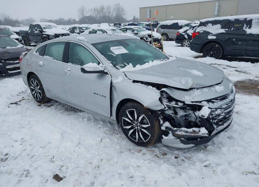 2022 Chevrolet Malibu FWD RS (VIN 1G1ZG5ST3NF176125) main photo