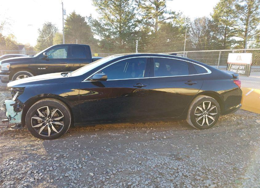 Photo 14 of 2023 Chevrolet Malibu FWD RS (VIN 1G1ZG5ST3PF237864)