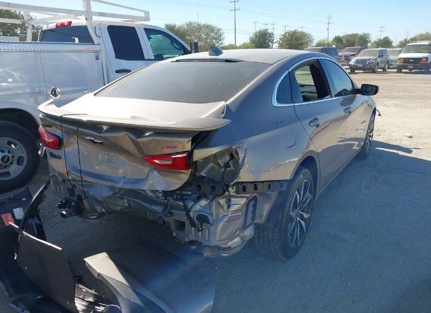 Photo 4 of 2024 Chevrolet Malibu FWD RS (VIN 1G1ZG5ST3RF189804)