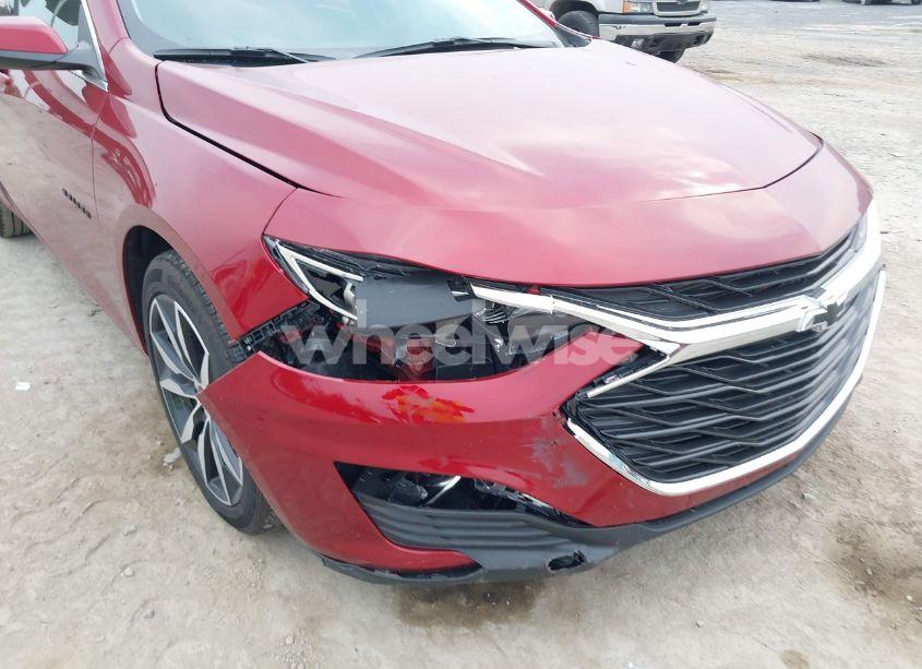 Photo 6 of 2025 Chevrolet Malibu FWD RS (VIN 1G1ZG5ST3SF140950)