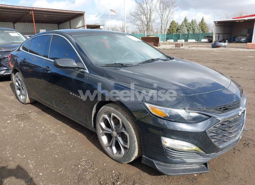 2019 Chevrolet Malibu RS (VIN 1G1ZG5ST4KF202503) main photo