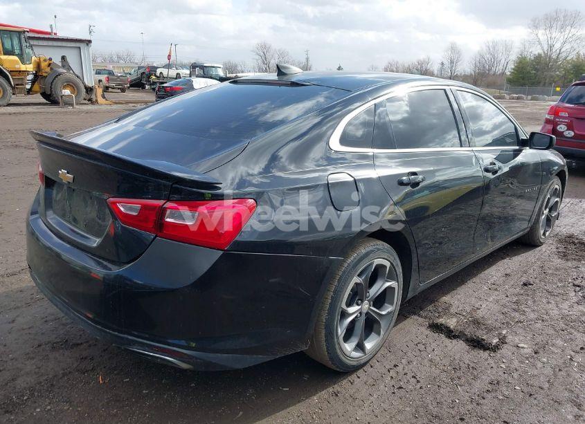 Photo 4 of 2019 Chevrolet Malibu RS (VIN 1G1ZG5ST4KF202503)
