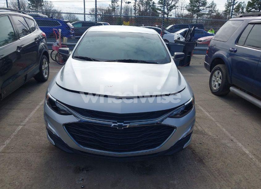 Photo 12 of 2019 Chevrolet Malibu RS (VIN 1G1ZG5ST4KF207555)