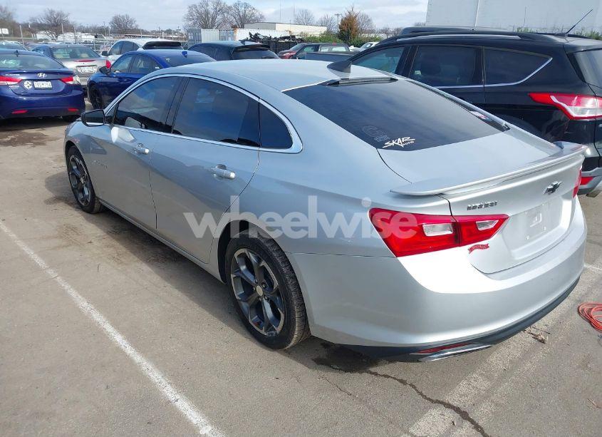 Photo 3 of 2019 Chevrolet Malibu RS (VIN 1G1ZG5ST4KF207555)