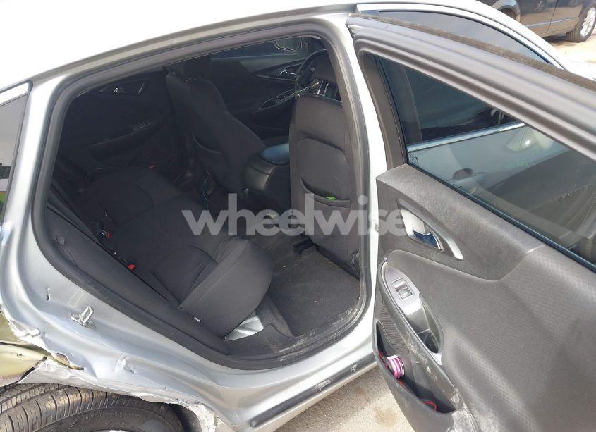 Photo 8 of 2019 Chevrolet Malibu RS (VIN 1G1ZG5ST4KF207555)