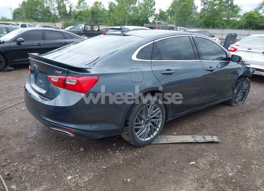 Photo 4 of 2020 Chevrolet Malibu FWD RS (VIN 1G1ZG5ST4LF121213)