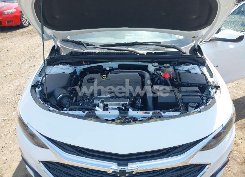 Photo 10 of 2024 Chevrolet Malibu FWD RS (VIN 1G1ZG5ST4RF137453)