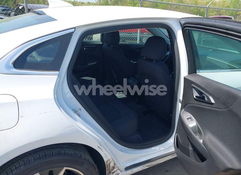 Photo 8 of 2024 Chevrolet Malibu FWD RS (VIN 1G1ZG5ST4RF137453)