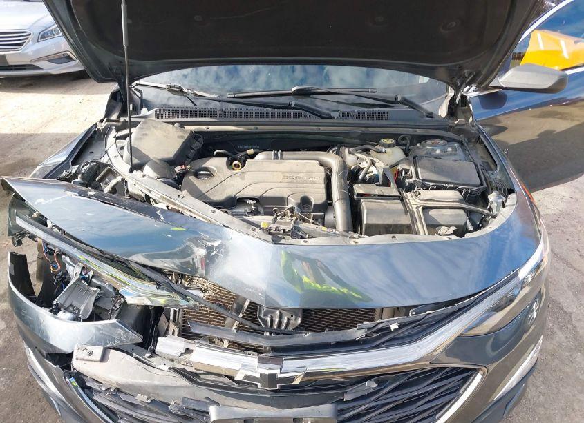 Photo 10 of 2019 Chevrolet Malibu RS (VIN 1G1ZG5ST5KF190975)