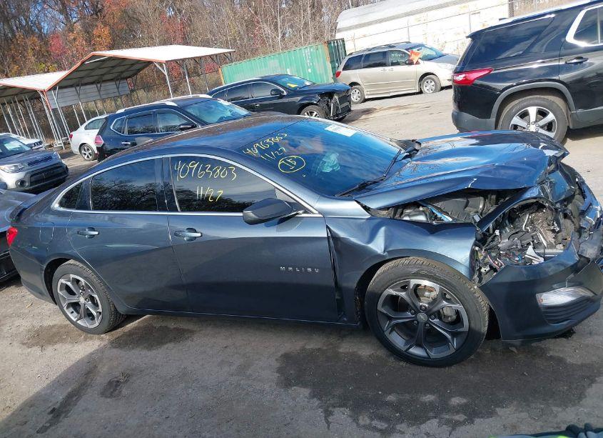 Photo 13 of 2019 Chevrolet Malibu RS (VIN 1G1ZG5ST5KF190975)