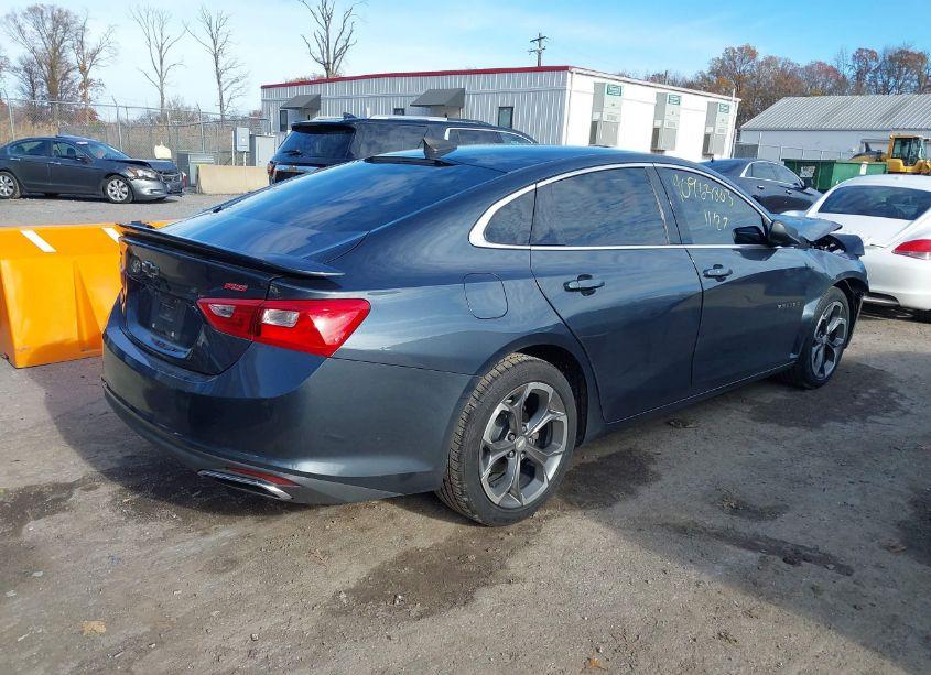 Photo 4 of 2019 Chevrolet Malibu RS (VIN 1G1ZG5ST5KF190975)