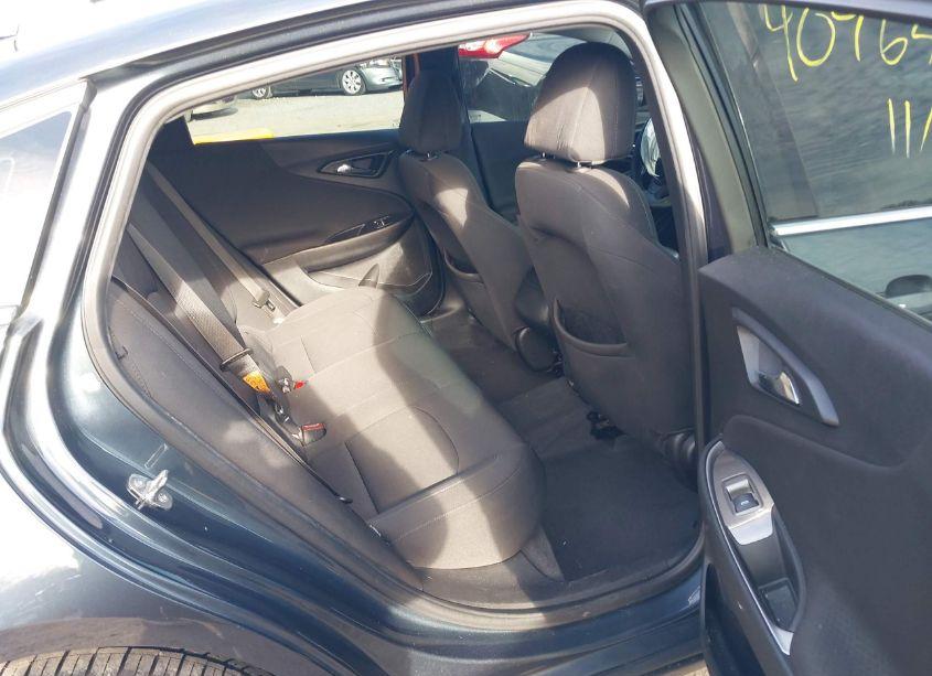 Photo 8 of 2019 Chevrolet Malibu RS (VIN 1G1ZG5ST5KF190975)