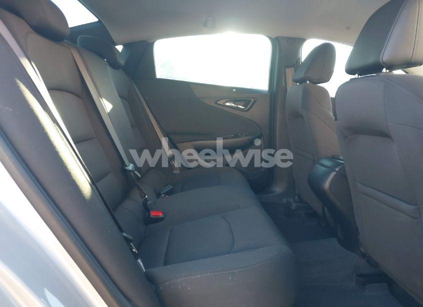 Photo 8 of 2019 Chevrolet Malibu RS (VIN 1G1ZG5ST5KF218726)