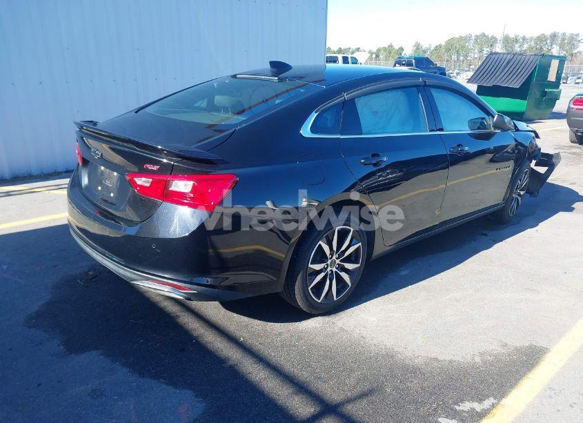 Photo 4 of 2021 Chevrolet Malibu FWD RS (VIN 1G1ZG5ST5MF062514)