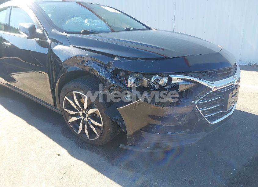 Photo 6 of 2021 Chevrolet Malibu FWD RS (VIN 1G1ZG5ST5MF062514)