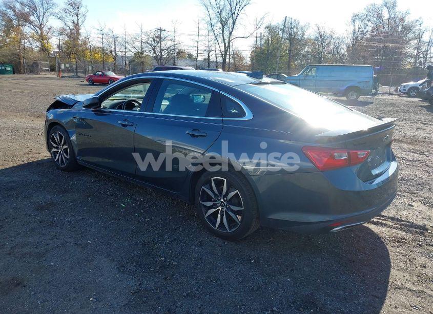 Photo 3 of 2021 Chevrolet Malibu FWD RS (VIN 1G1ZG5ST5MF083590)