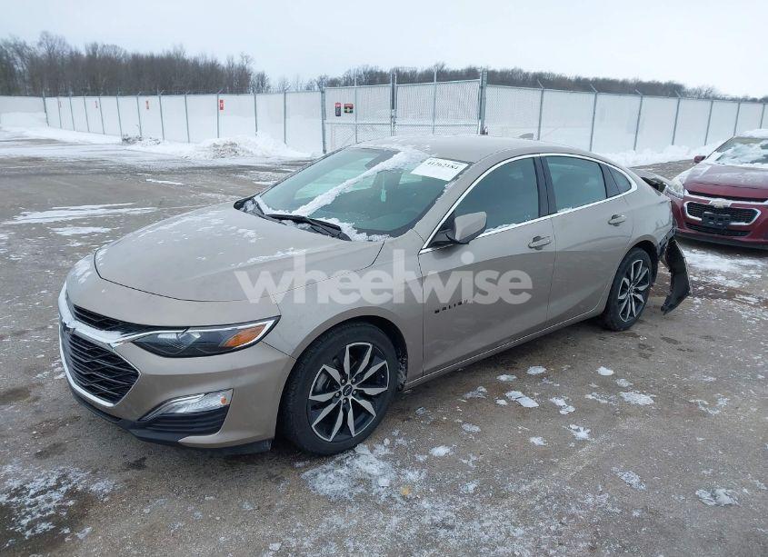 Photo 2 of 2022 Chevrolet Malibu FWD RS (VIN 1G1ZG5ST5NF213076)