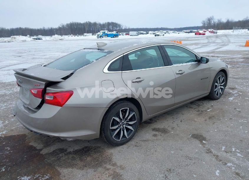 Photo 4 of 2022 Chevrolet Malibu FWD RS (VIN 1G1ZG5ST5NF213076)